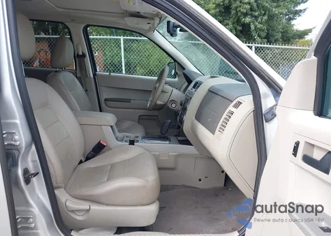 2008 Ford Escape Xlt из США, поврежденный, VIN 1FMCU03128KB08332